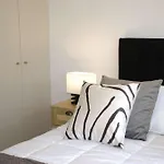 Hom Centrico Y Moderno Depto 2D2B 3Pax Santiago